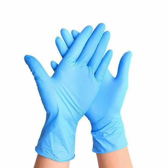 Gants en plastique
